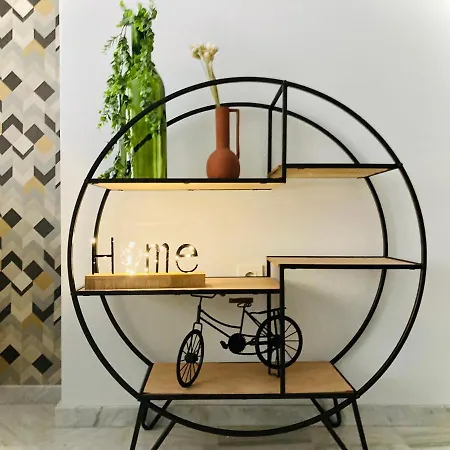Lovely Con Patio Appartement *